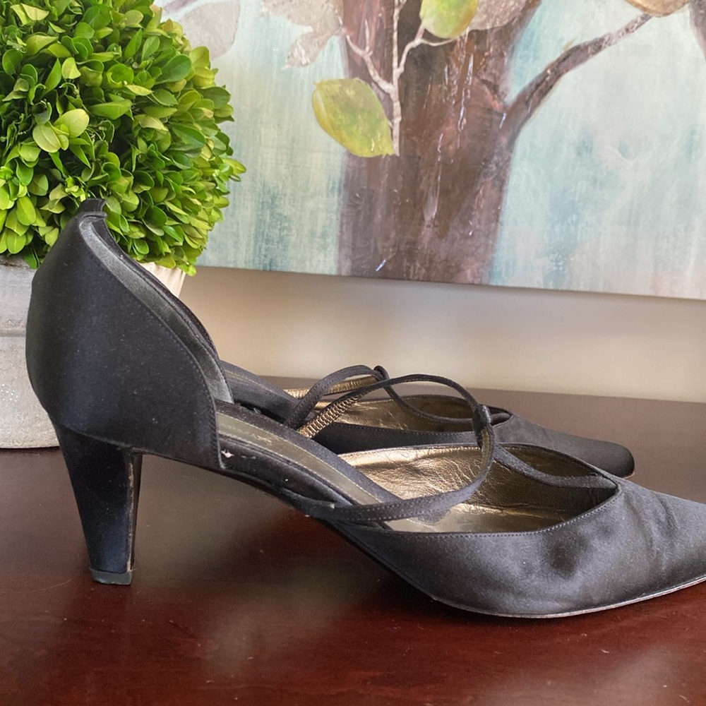 GIORGIO ARMANI VINTAGE BLACK SATIN SLINGBACK POINTED KITTEN HEELS PUMPS SIZE 40 - Picture 7 of 13